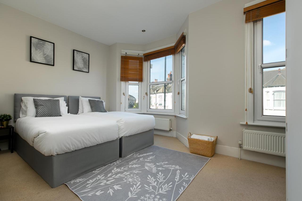 Fulham Lux London