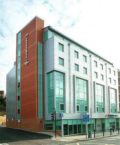 Express London-swiss Hotel 3*