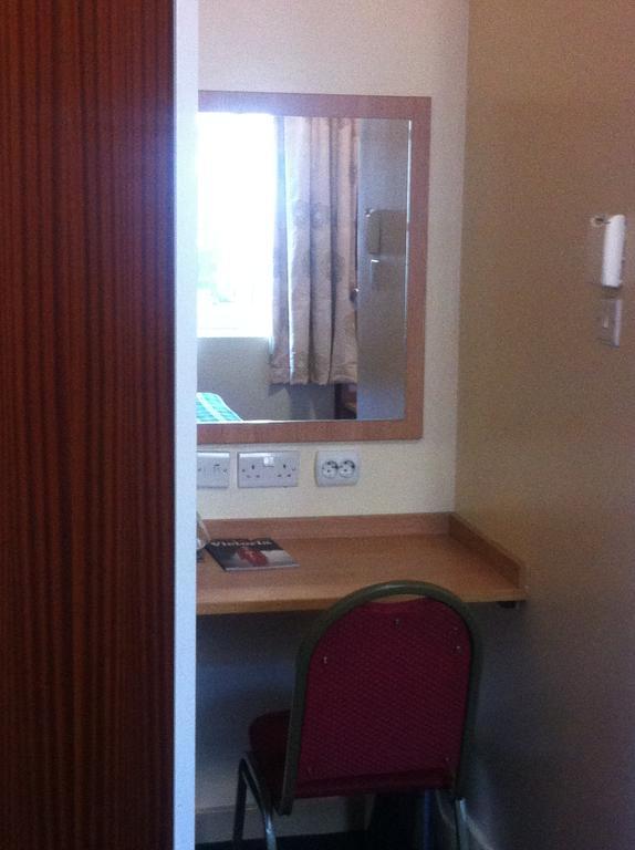 Colliers Guest house London