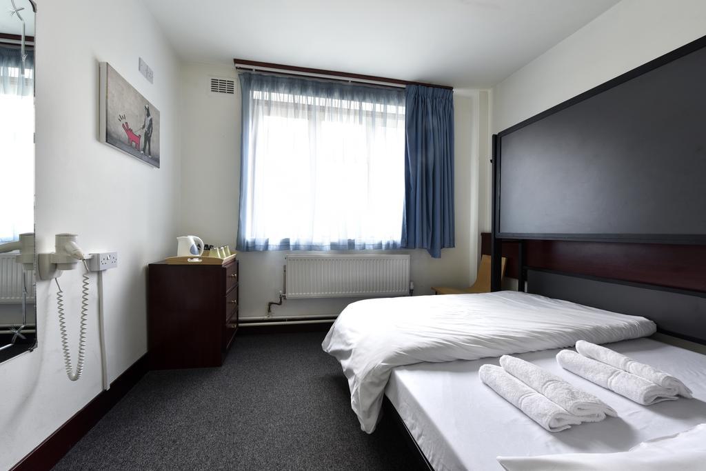 Hostel Equity Point London