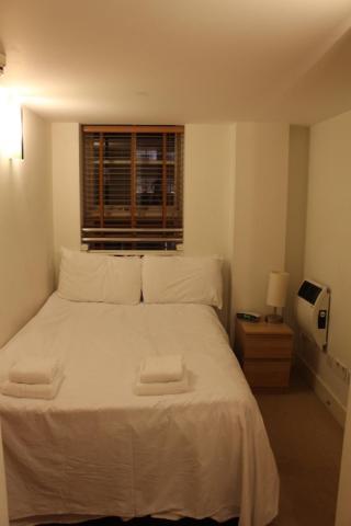 2-bed, 2-bath Sanctuary Near Holborn Station, Covent Garden & West End London