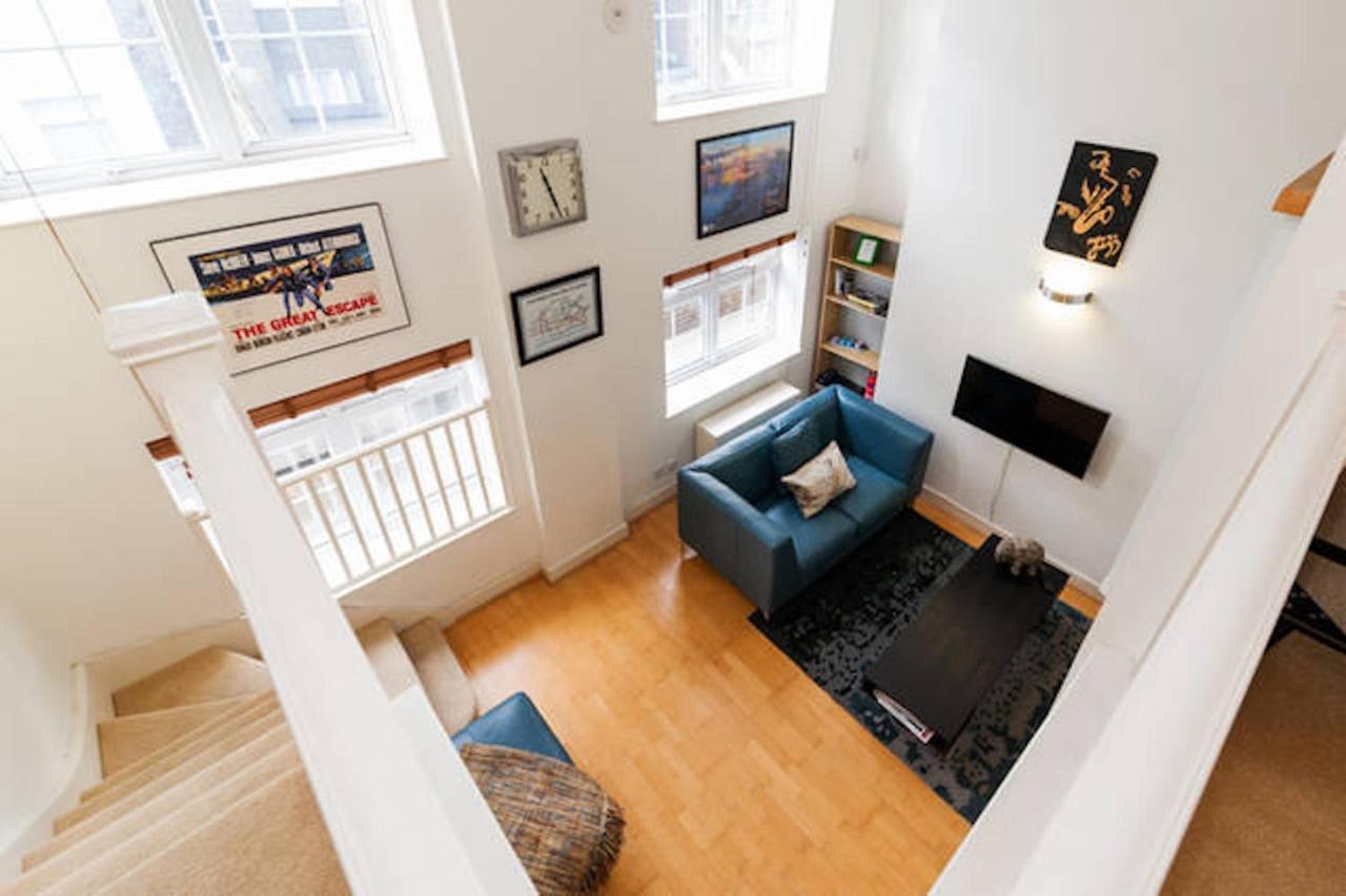 2-bed, 2-bath Sanctuary Near Holborn Station, Covent Garden & West End * London