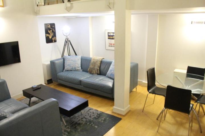 Apartment 2-bed, 2-bath Sanctuary Near Holborn Station, Covent Garden & West End *