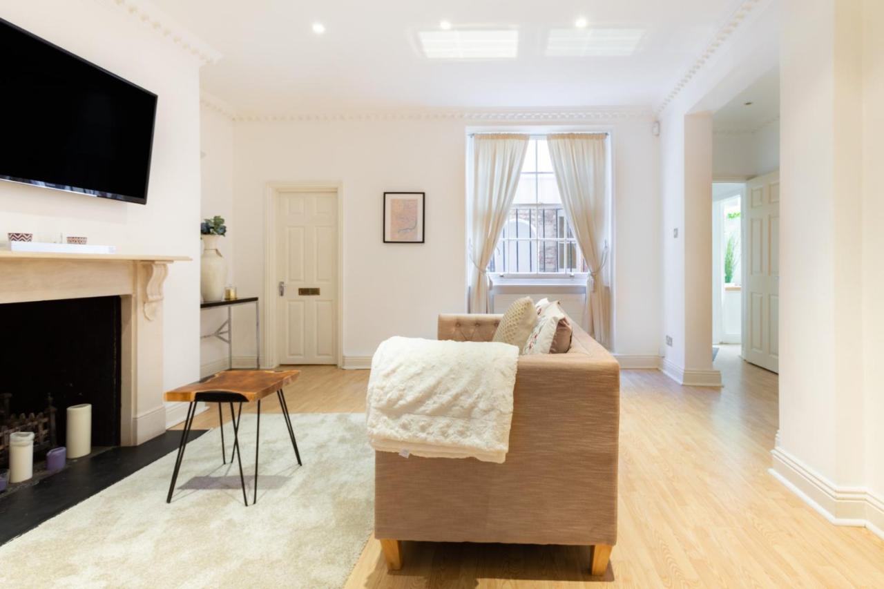 Spacious 1 Bed Sloane Square Aparthotel London