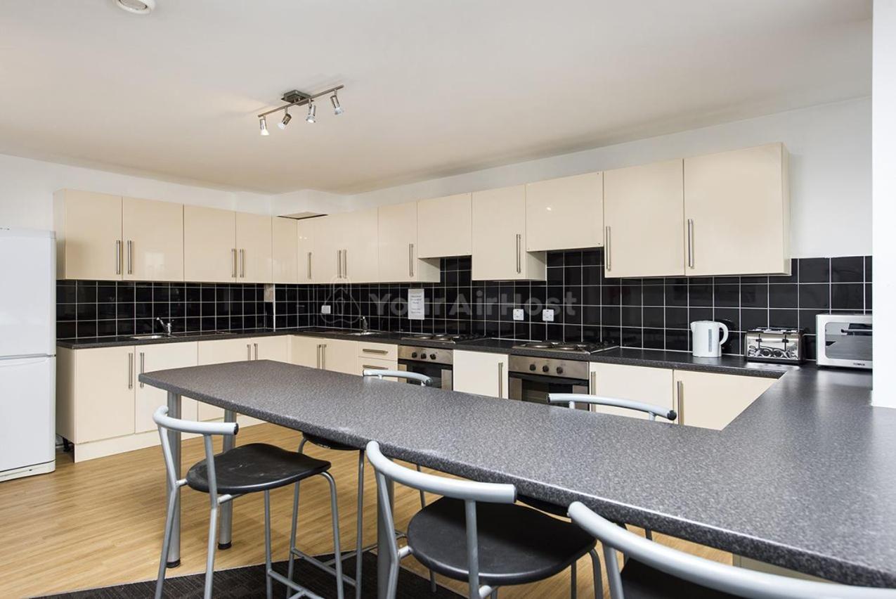 Apartment Bloomfield Court