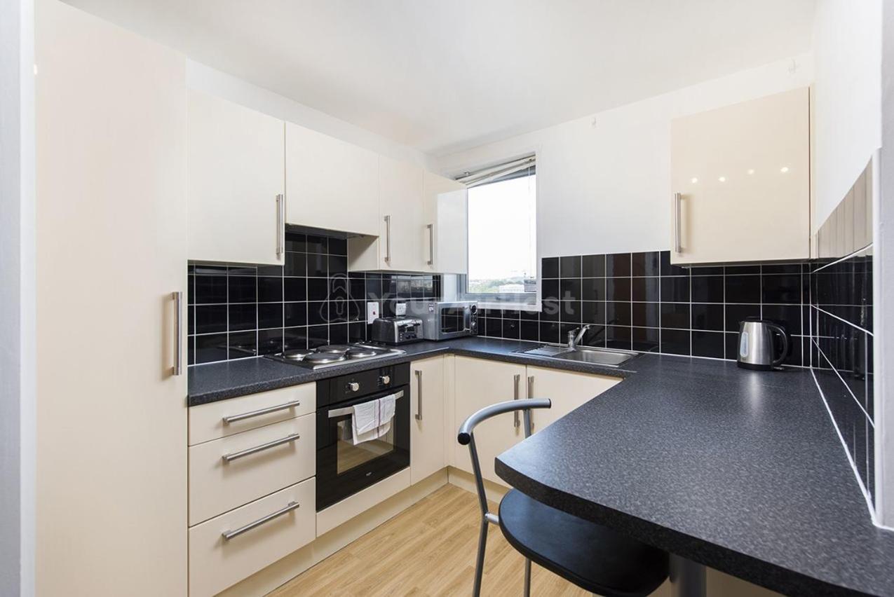 Apartment Bloomfield Court *