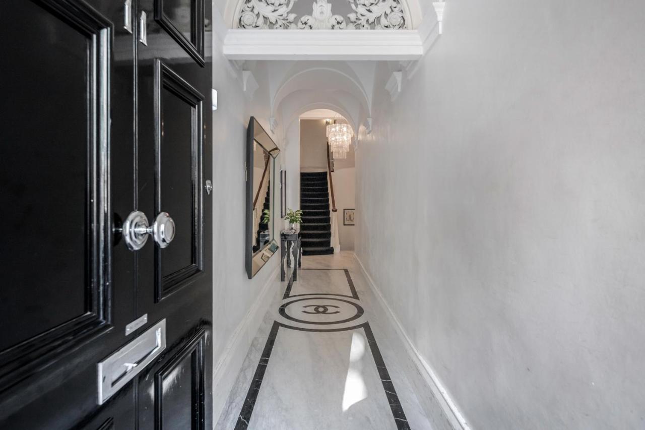 Oxford Street Homestay London