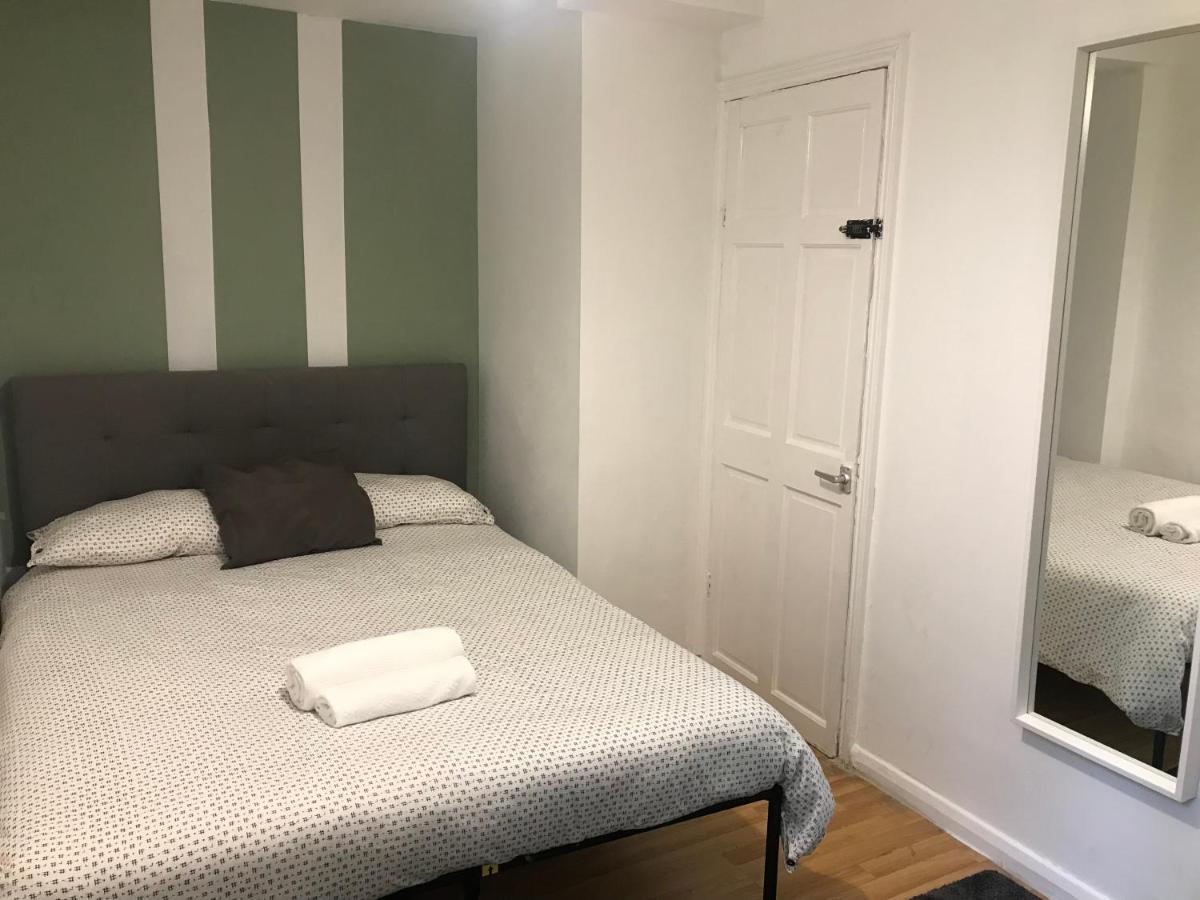 Lovely Budget Double Ensuite In Bricklane *