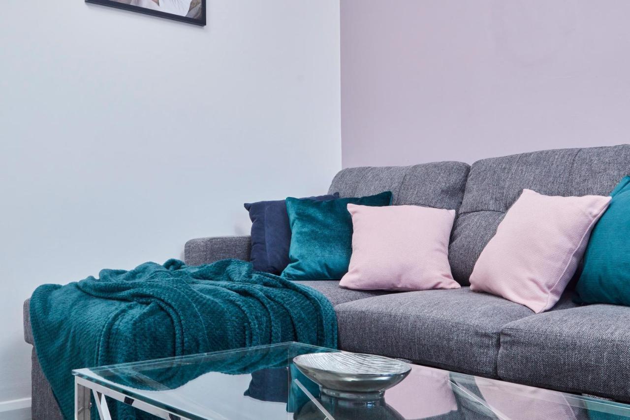 The Boutique Gems Of London Apartment