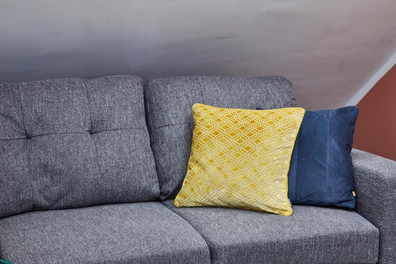 The Boutique Gems Of London Apartment