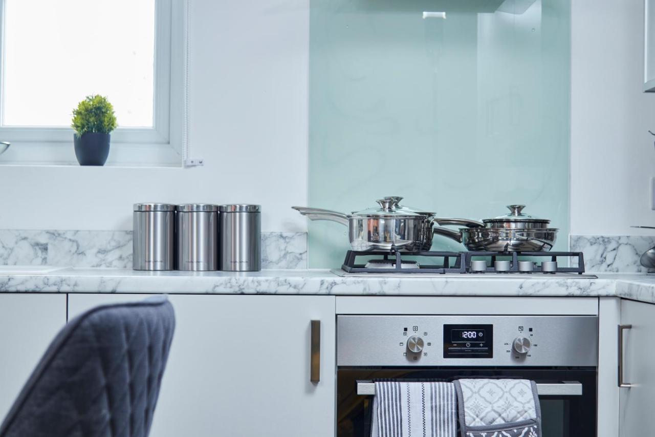 The Boutique Gems Of London Apartment *