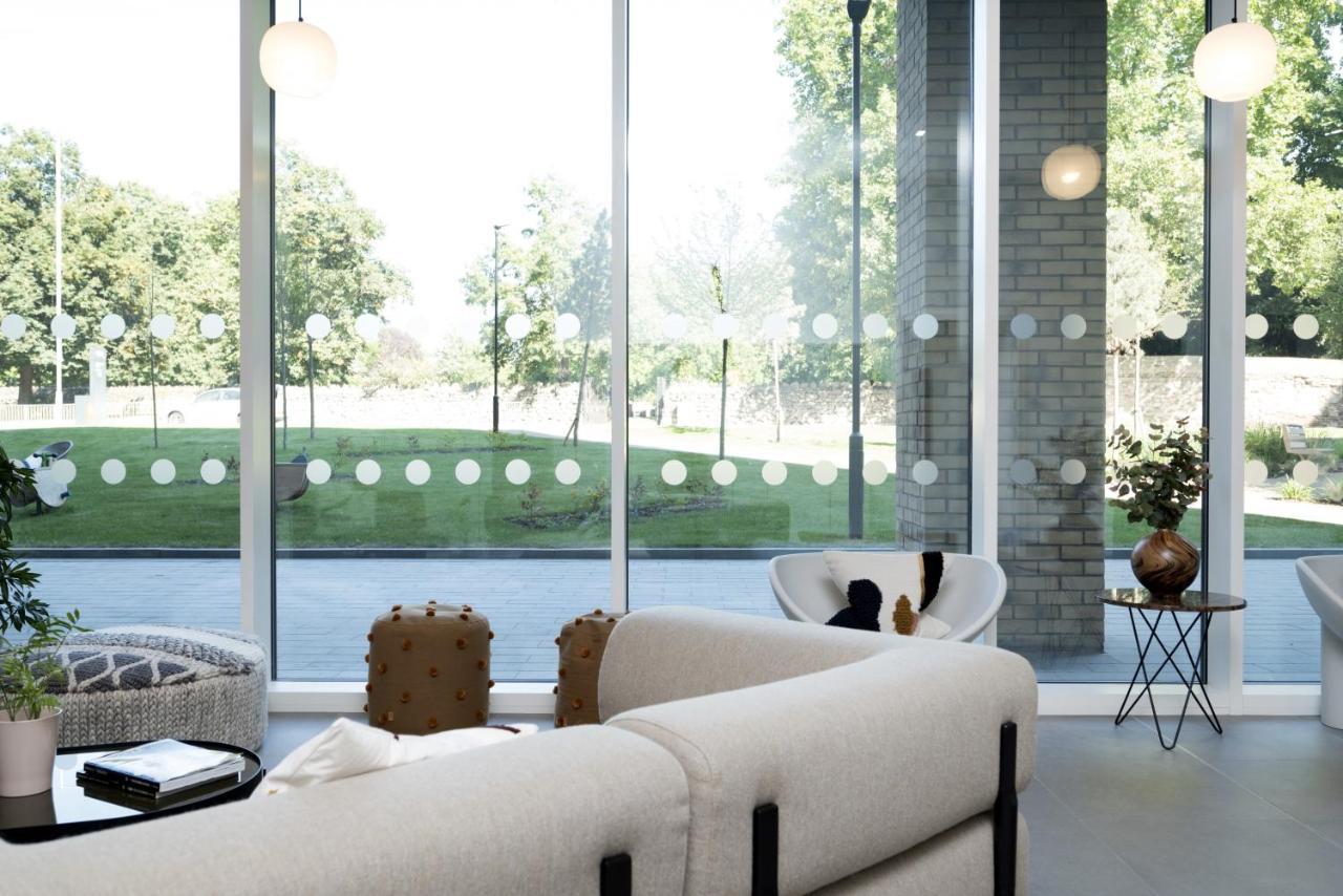 Modern And At Barking Wharf In Apartment