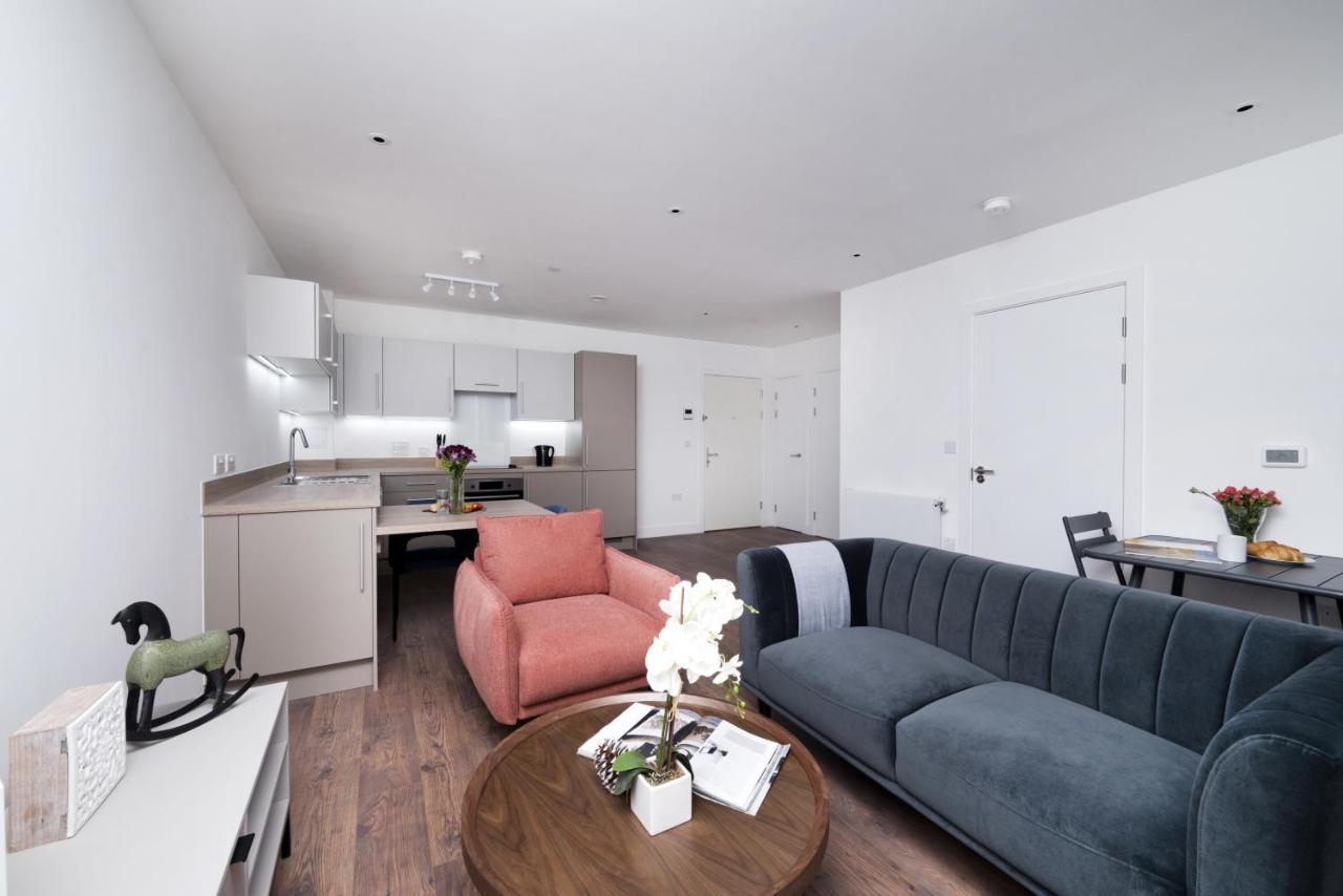 Modern And At Barking Wharf In Apartment London