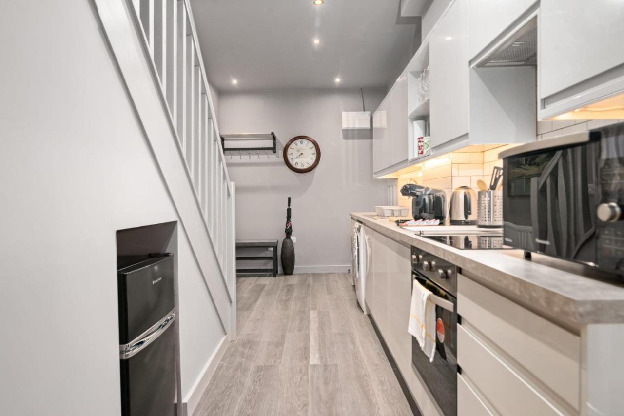 Lovely 2-bed - Hosted By Guestready Holiday home *