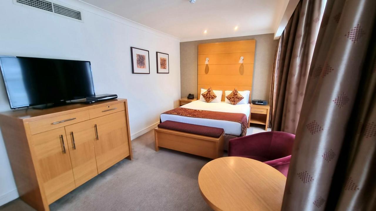 Hotel The Park Grand Plaza Kensington 4*