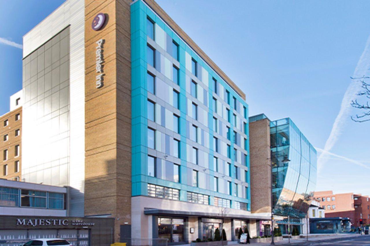 Premier Wimbledon London