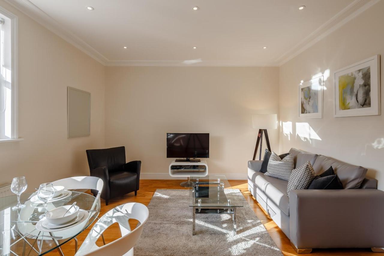 Hamlet Gardens Apartment