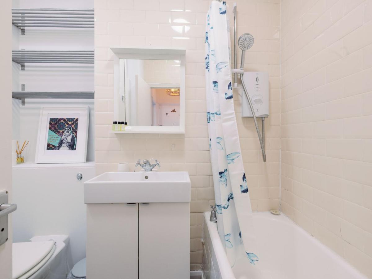Pass The Keys - Comfy Flat In The Hart Of Central Apartment