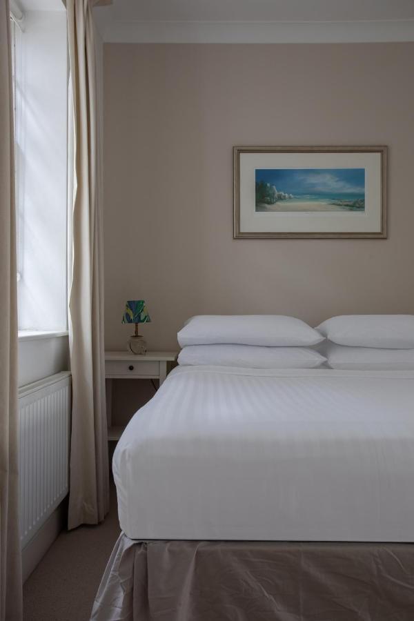 Bathurst Mews Iii By Onefinestay London