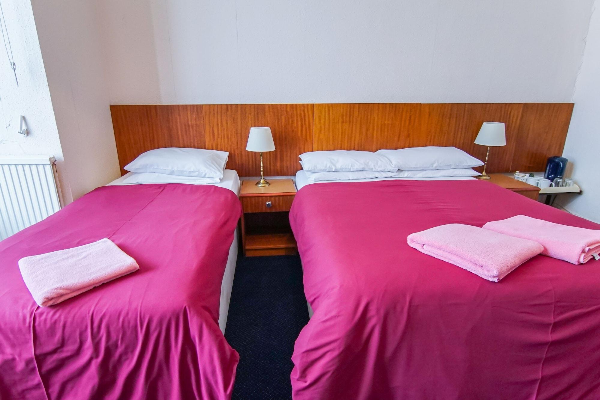 Avoca House Hotel