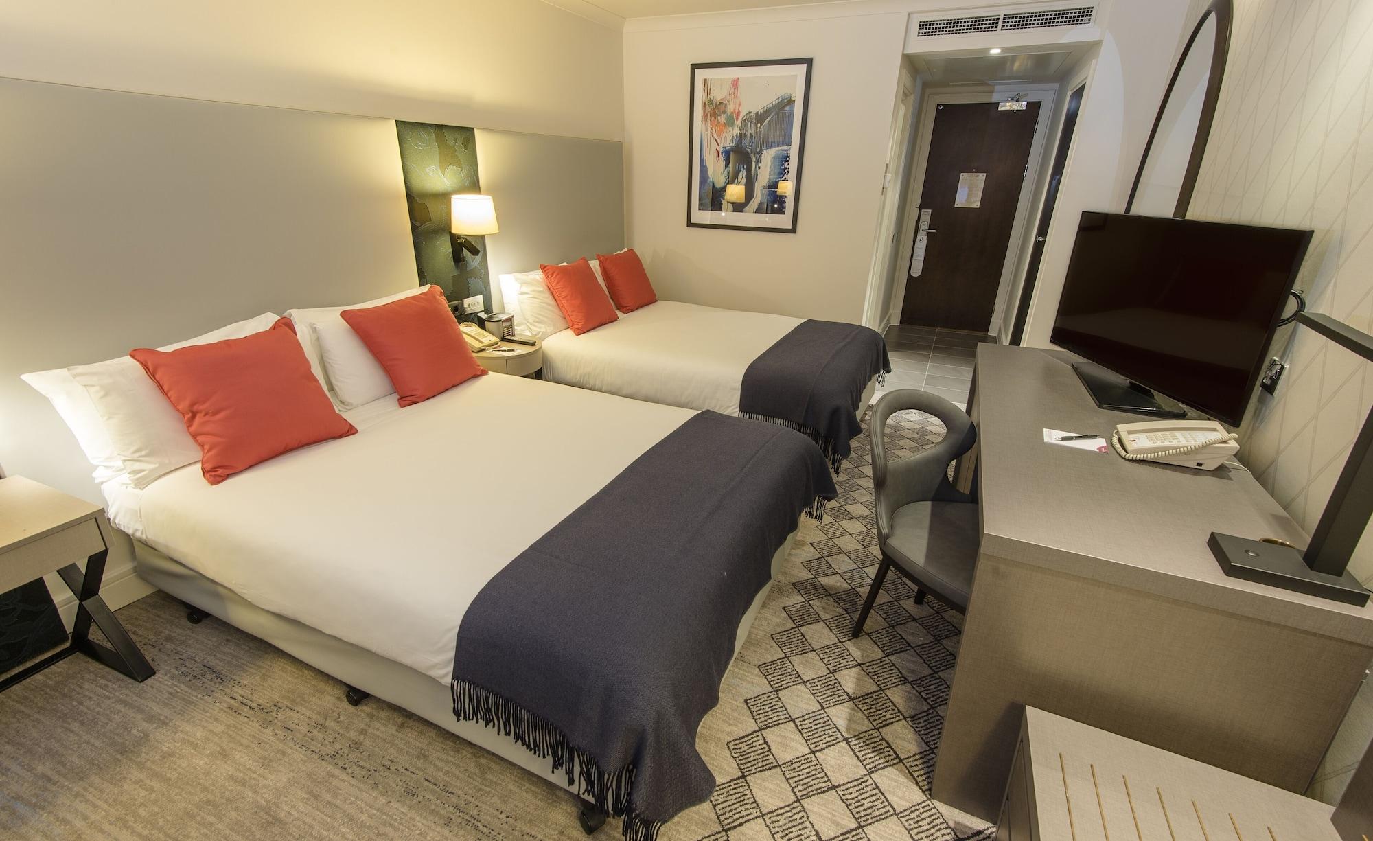 Doubletree By Hilton Kensington 4* London