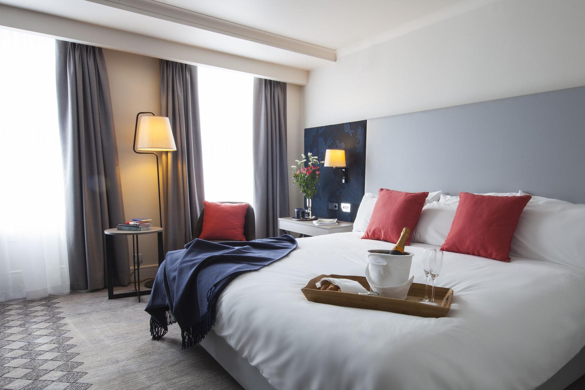 Hotel Doubletree By Hilton Kensington 4*