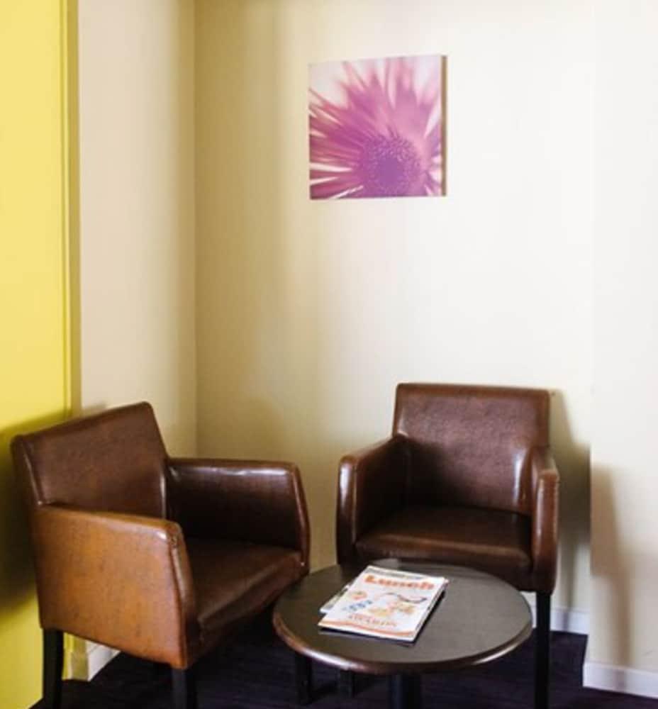 Oyo Luton Hotel London