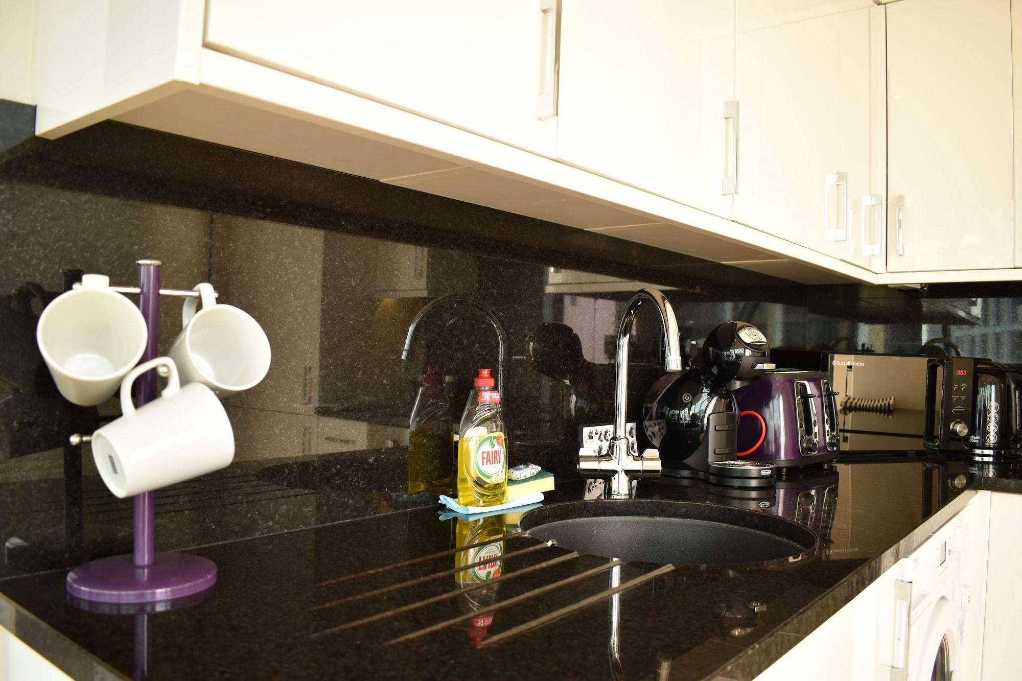 Lr - Battersea Park Apartment