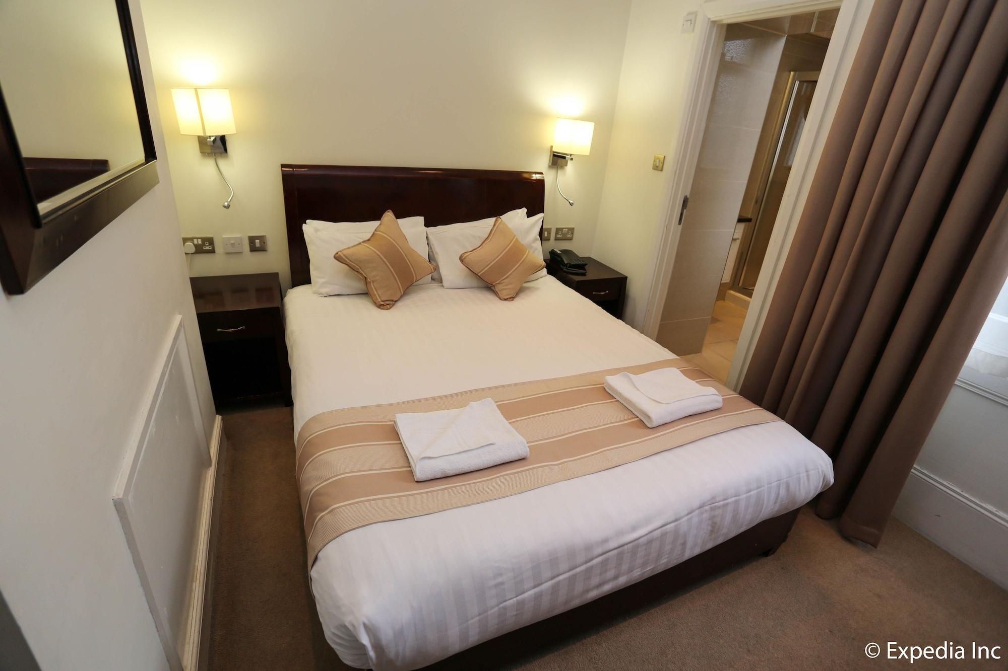 The Kensington 3* London