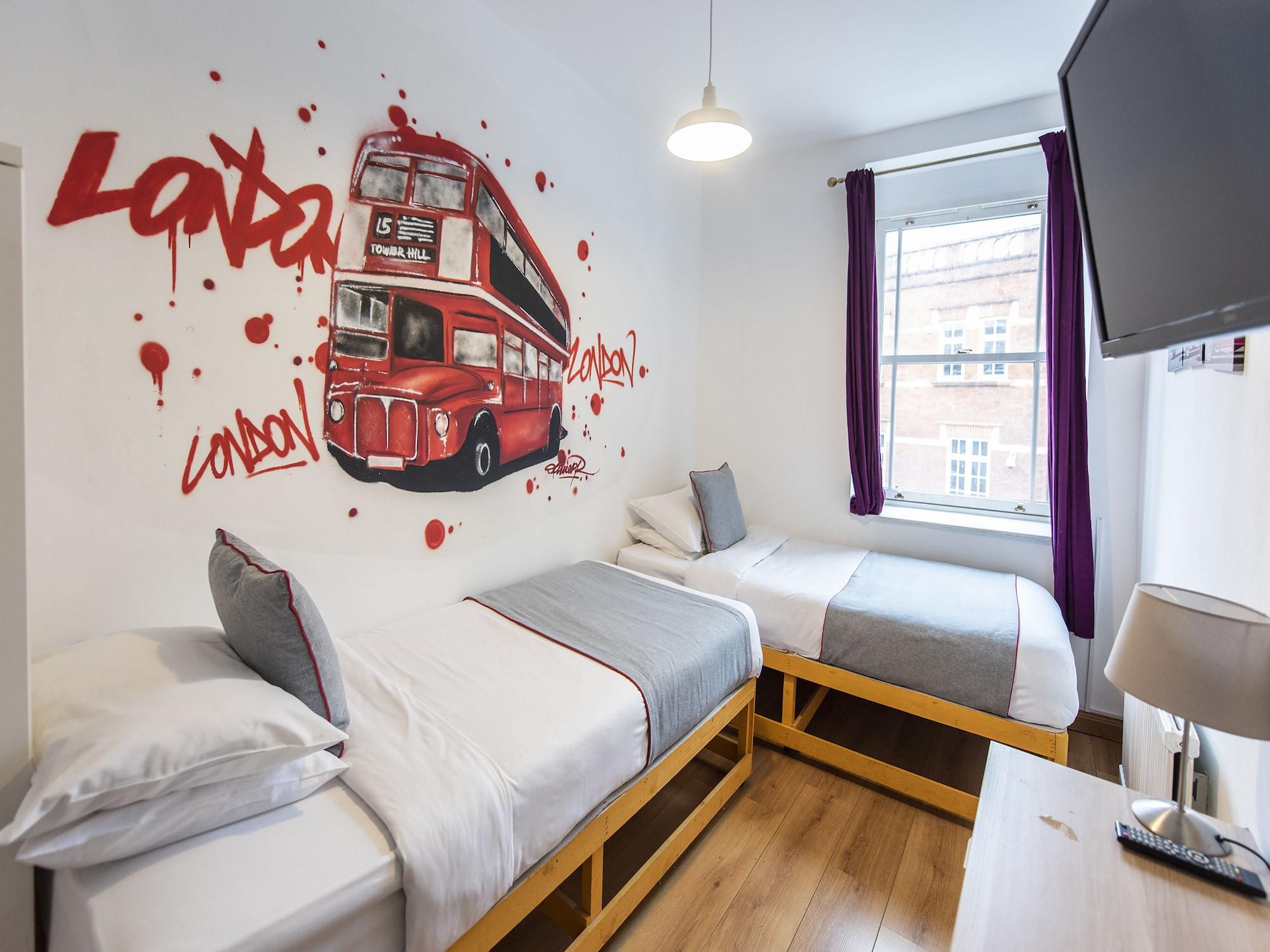 Camden Bnb Hotel 3*