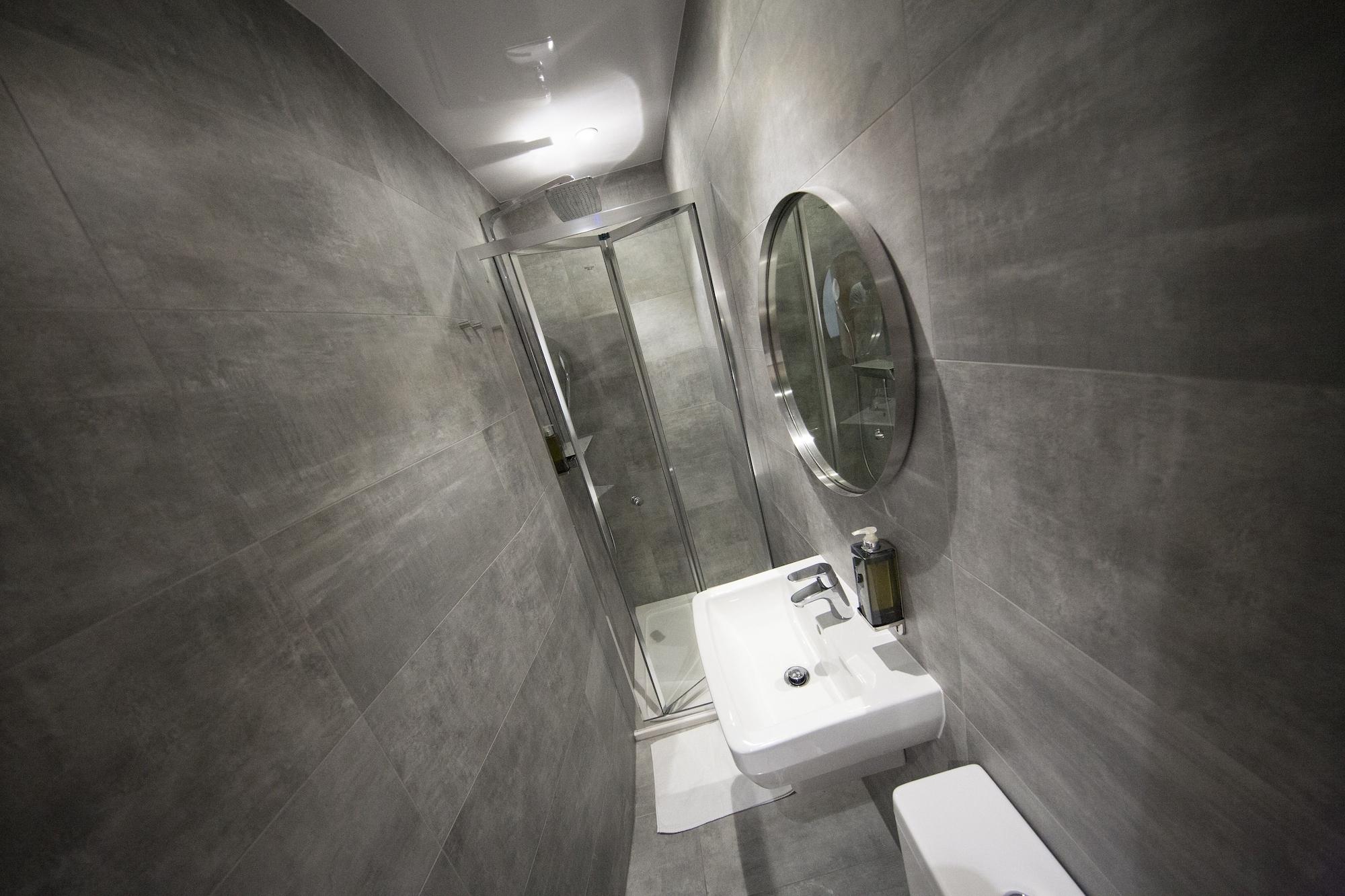Hotel St George's Victoria London