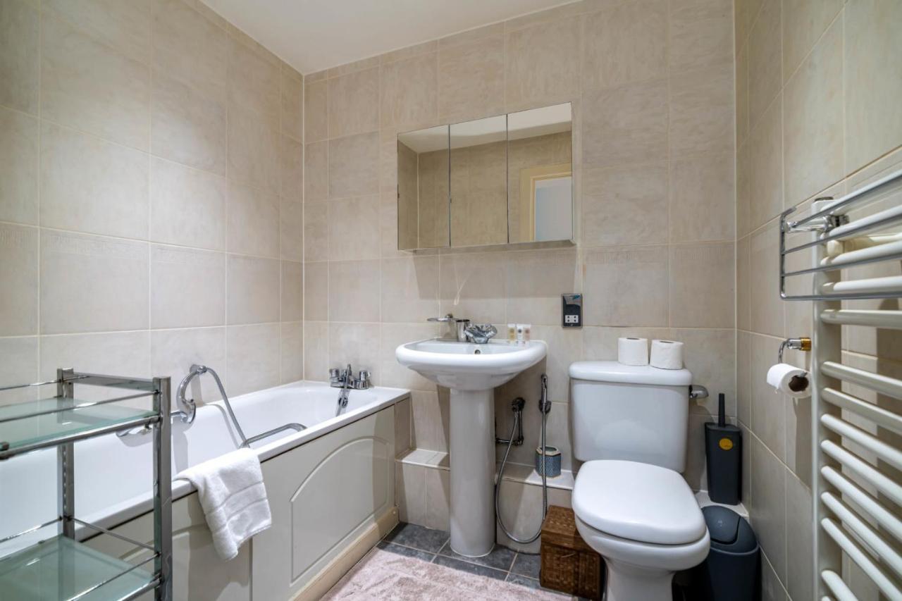 Guestready Superb Overlooking River Thames Apartamento *