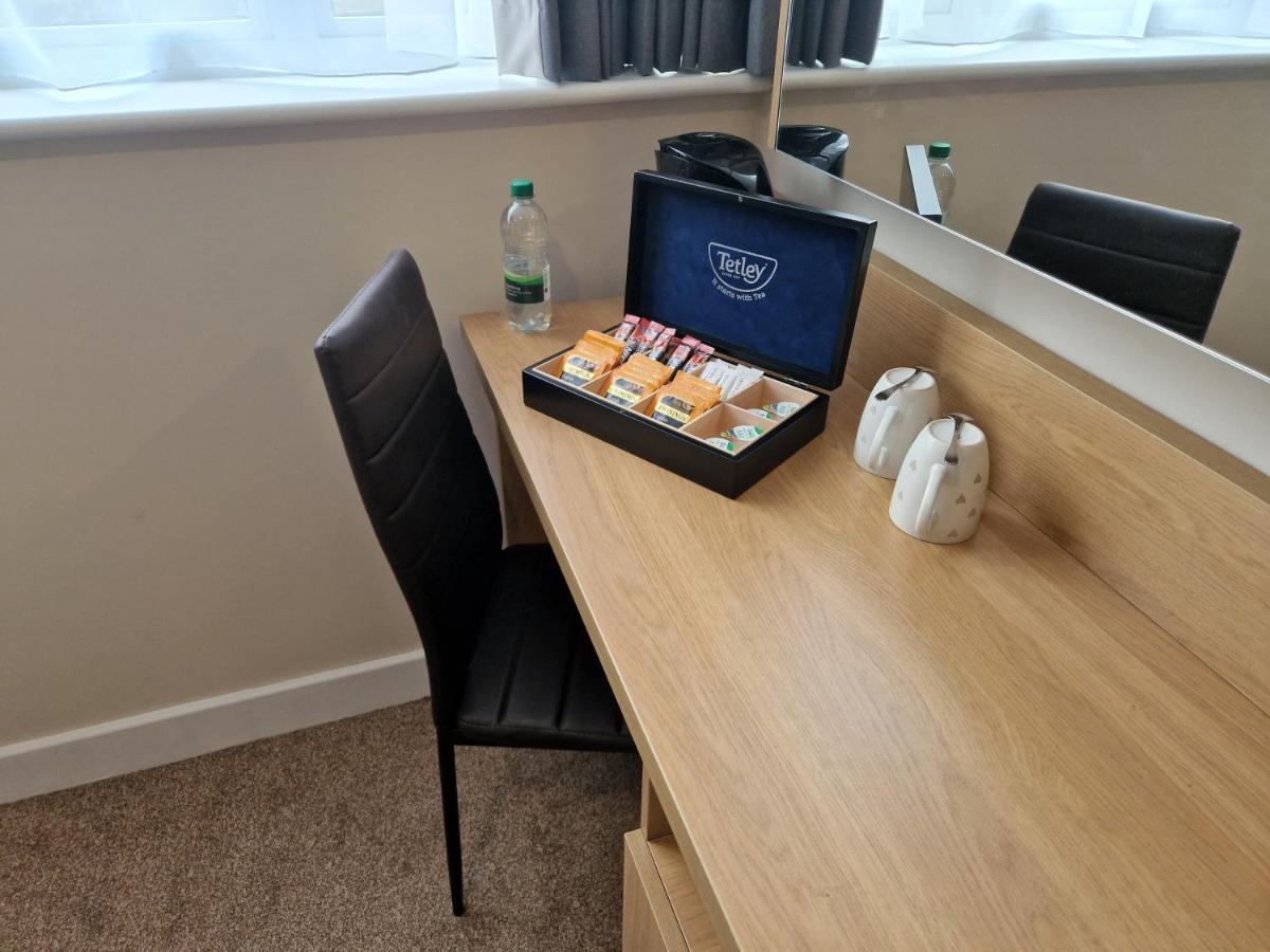 Western Northfields Ealing Hotel London