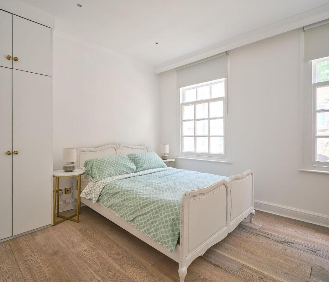 Stylish 3 Bedroom Town House Holiday home