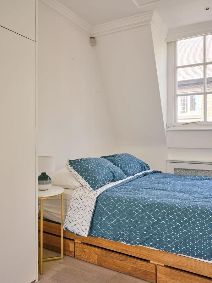 Stylish 3 Bedroom Town House *