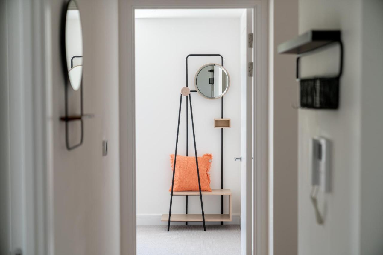 Stunning Flat Near Holland Park London