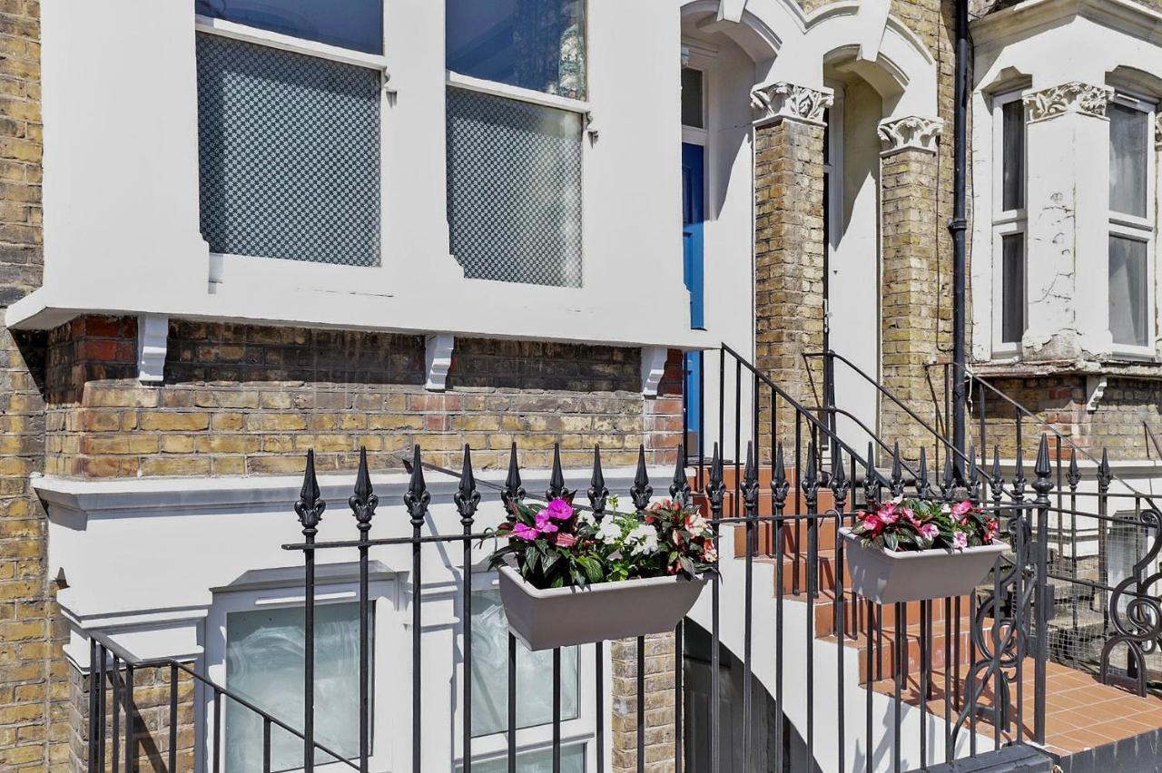 Holiday home Stunning Victorian Property Near Canary Wharf!