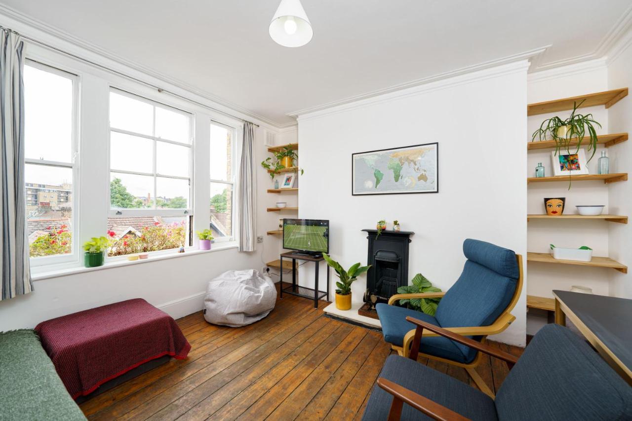 Apartamento 50 Meters To The Metro