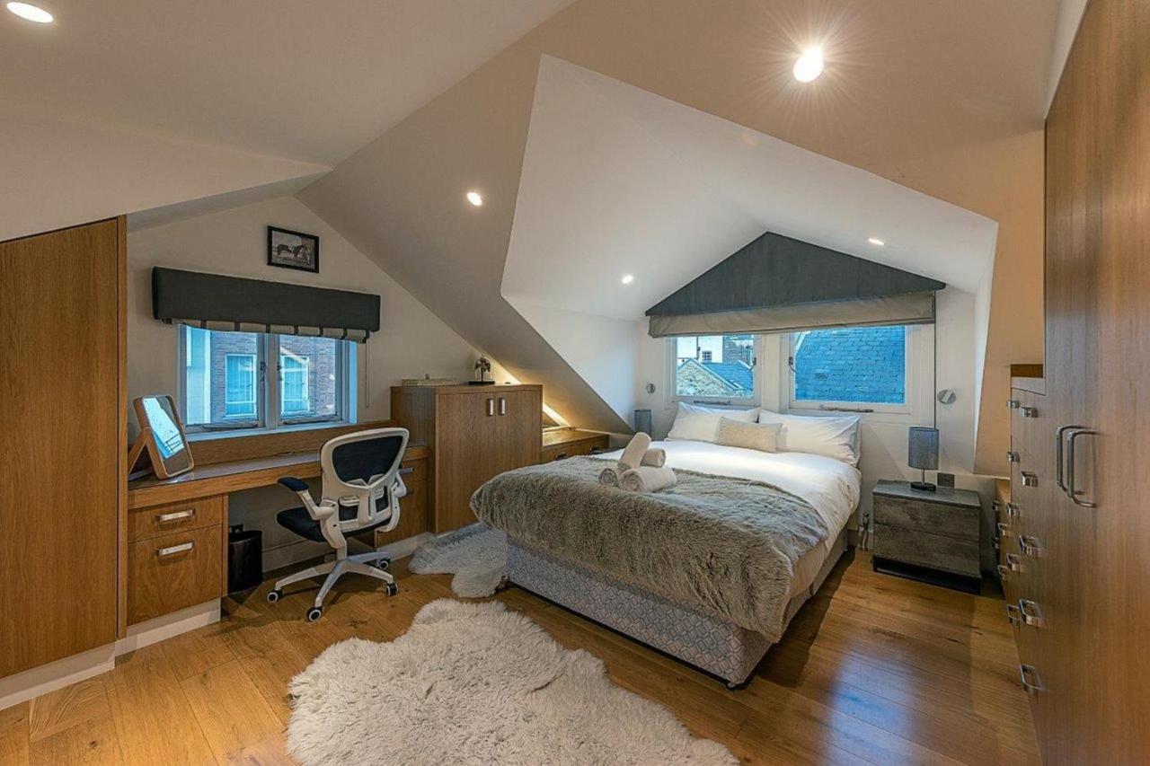 Ferienhaus New Stunning 5bd Kensington House