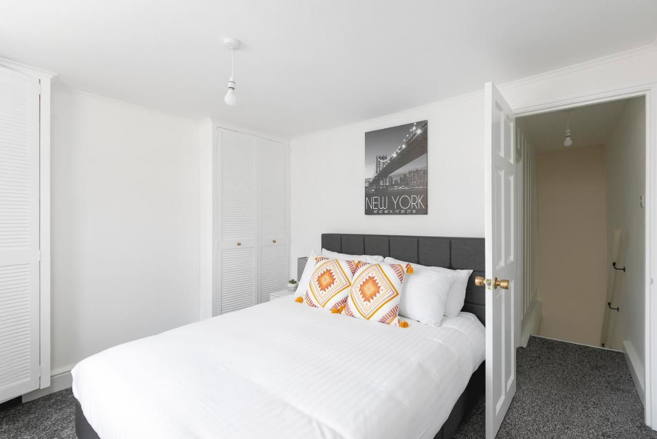 Skyvillion - 2 Bed In Finchley- 2 Mins Walk To East Finchley Tube Station * London