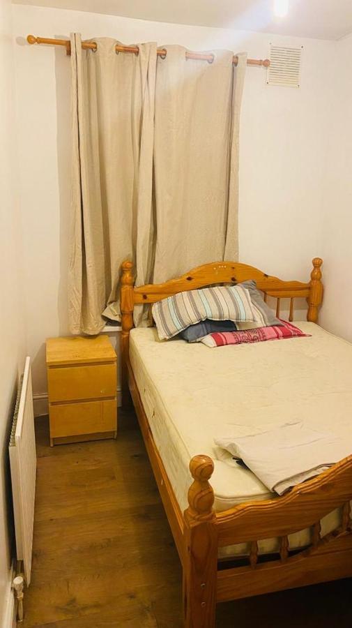 Homestay Double Room London Wembley For Rent