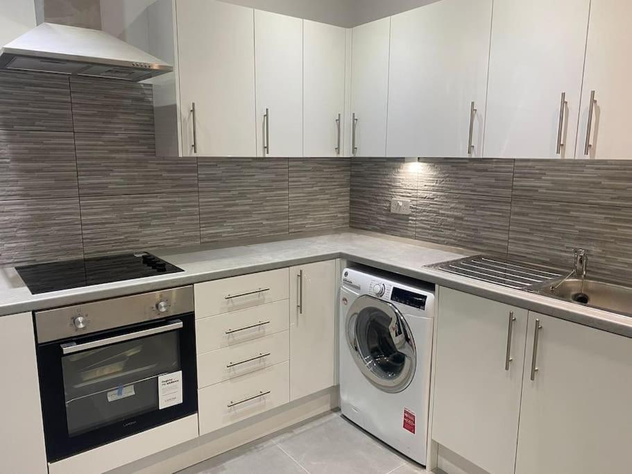 Apartment Private Garden 1bed Studio Apart Battersea Perfect For Coupled Or Solo Travellers Pet Friendly Free Netflix & Wifi *