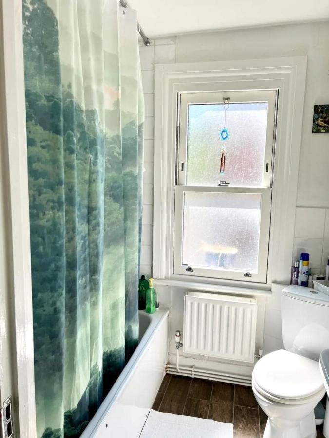 Holiday home Cheerful 1 Bedroom In Vibrant Maida Vale *