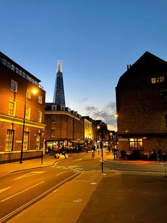 Lovely 1 Bed Cosy With Shard View Apartment *