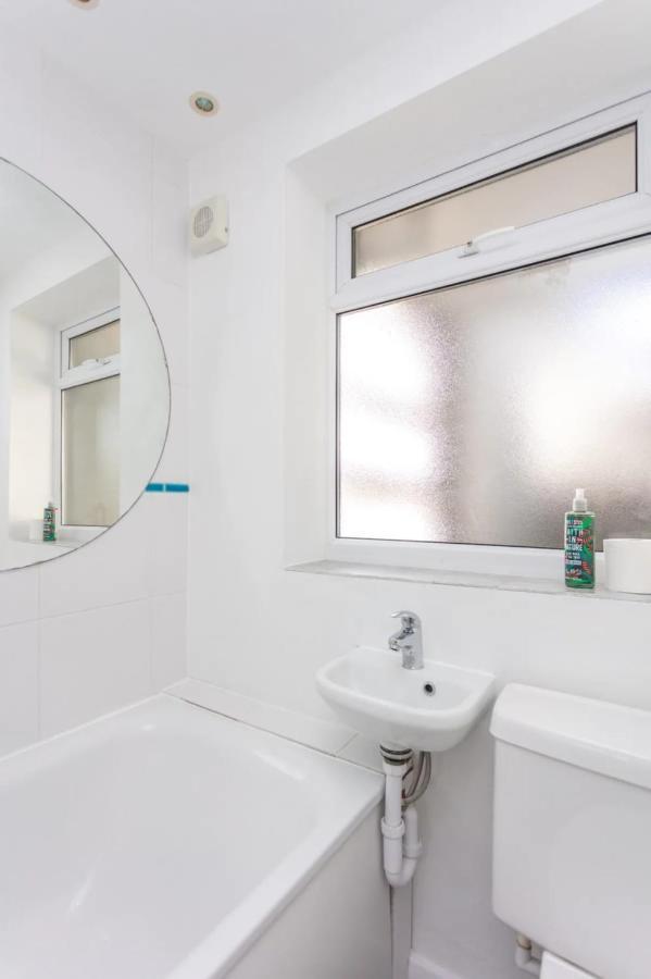 Cosy 1 Bedroom In Earlsfield Sw *