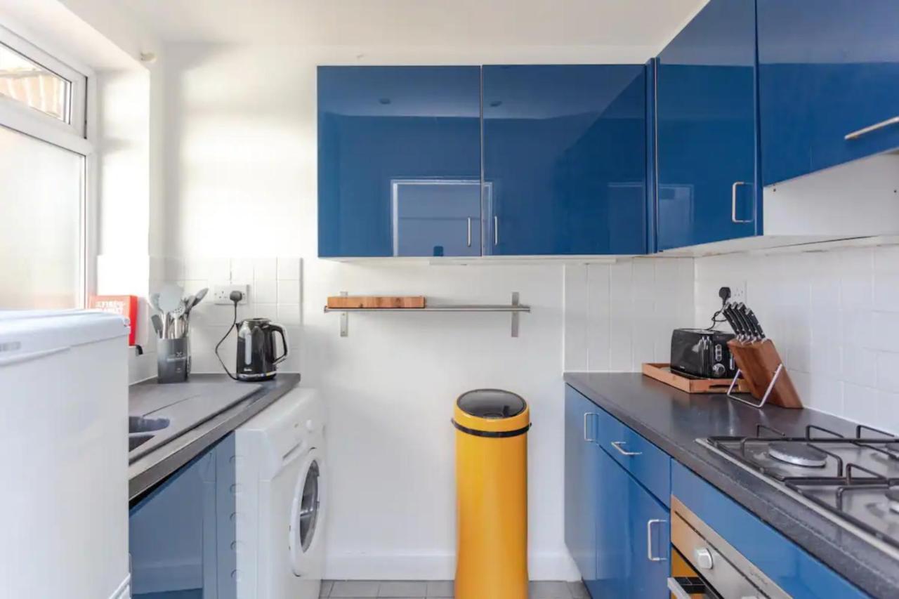 Cosy 1 Bedroom In Earlsfield Sw * London
