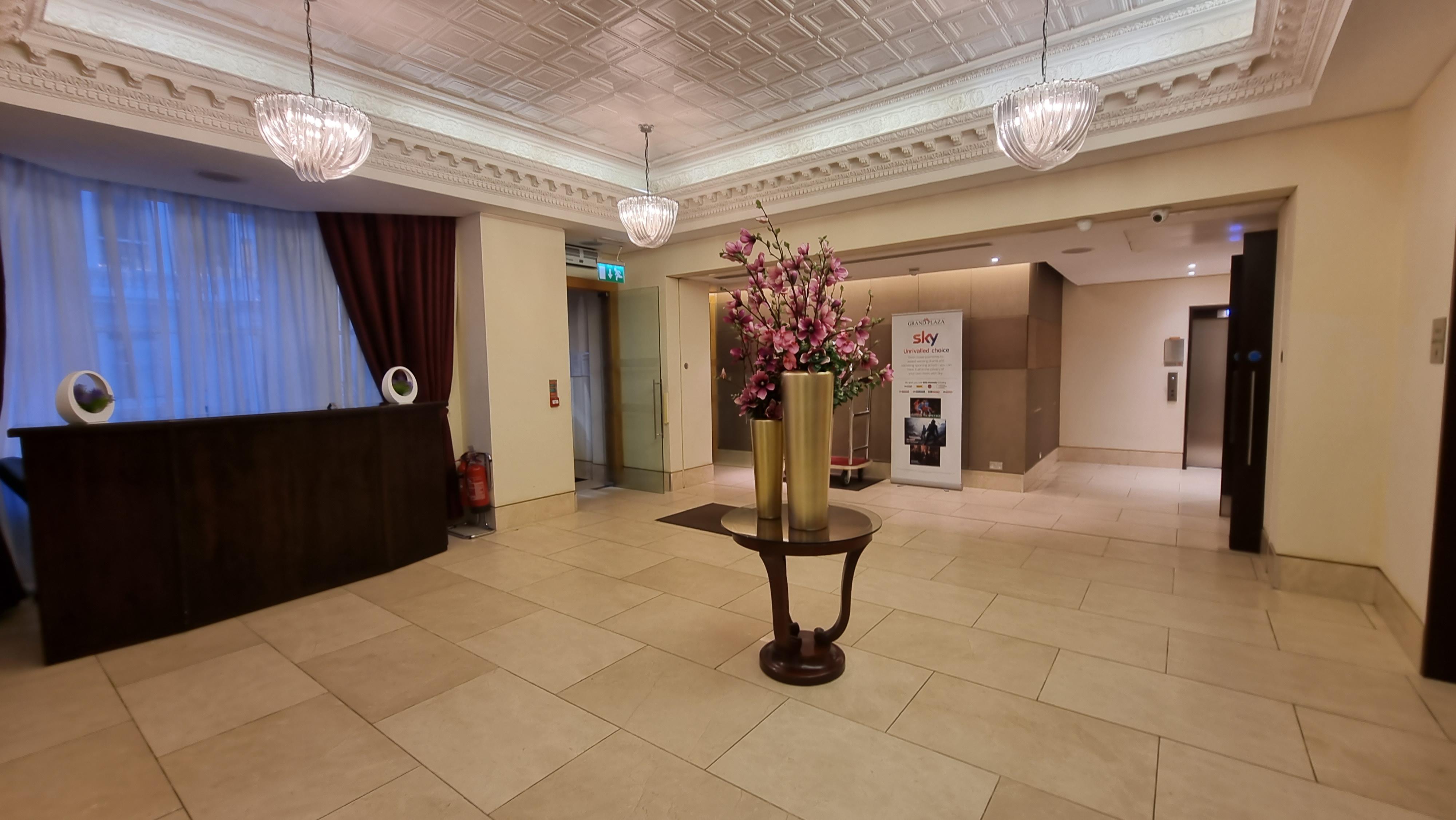 The Park Grand Plaza Kensington 4*