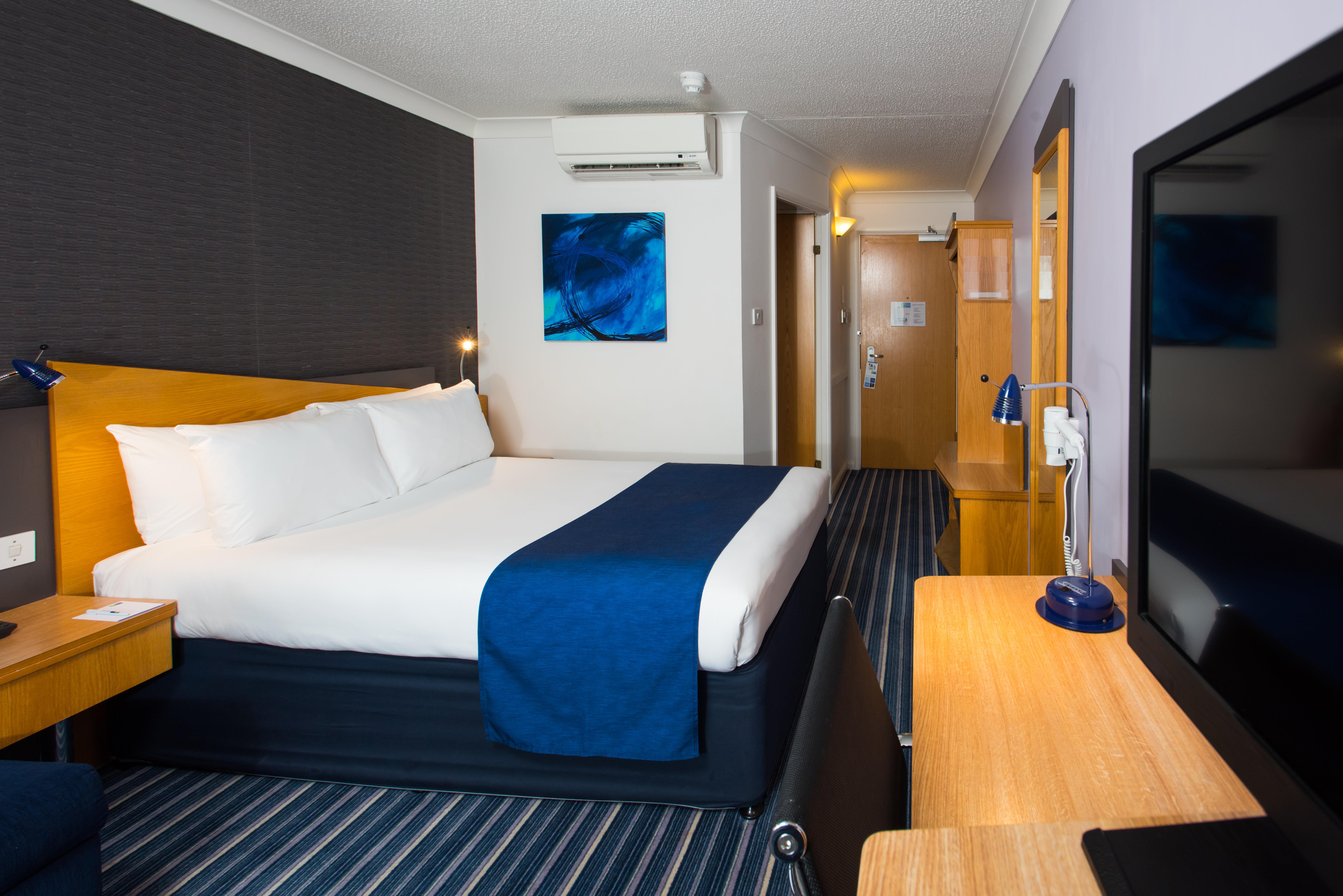 Express - Wandsworth By Ihg Hotel London