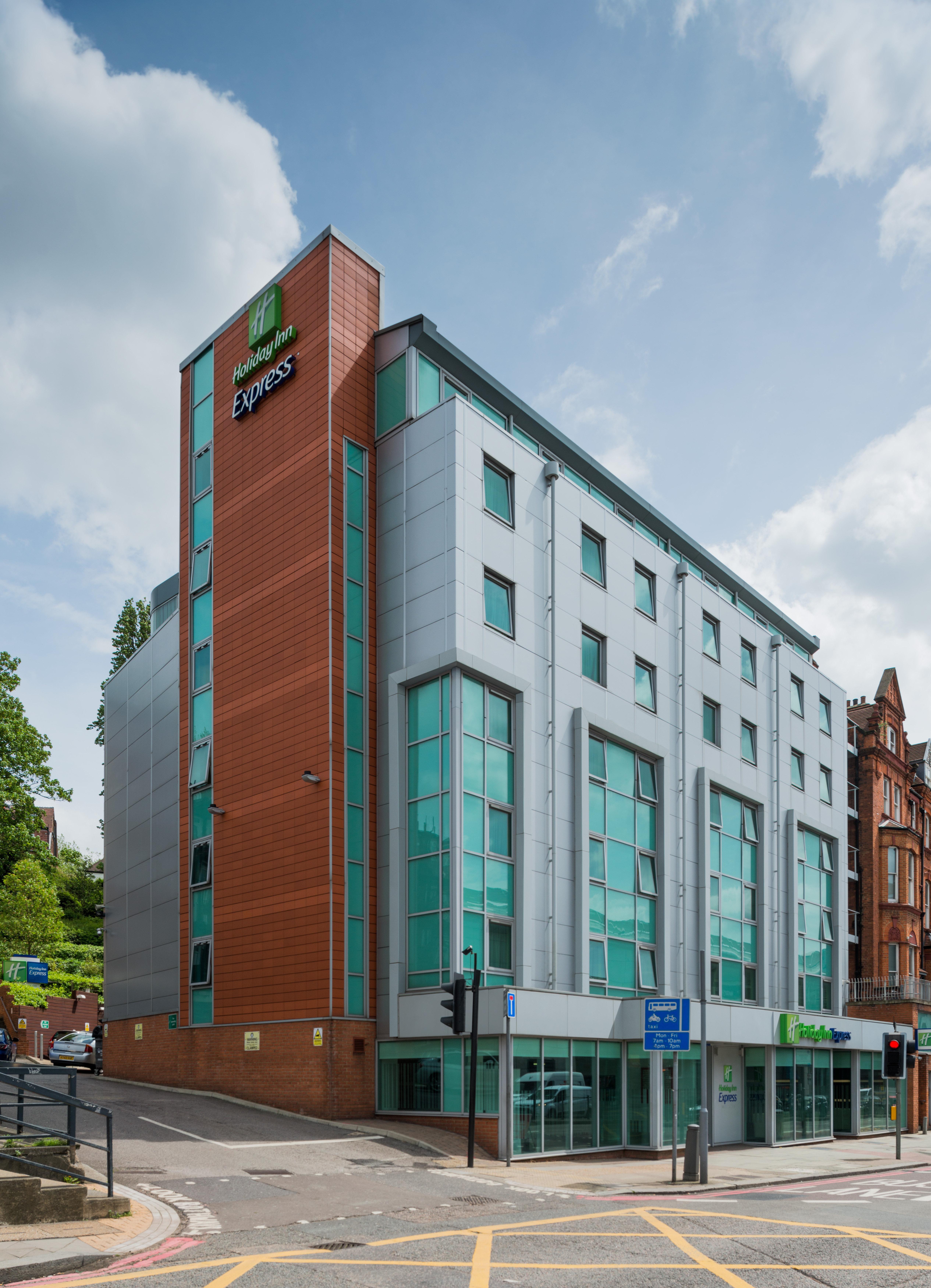 Express London-swiss Hotel London