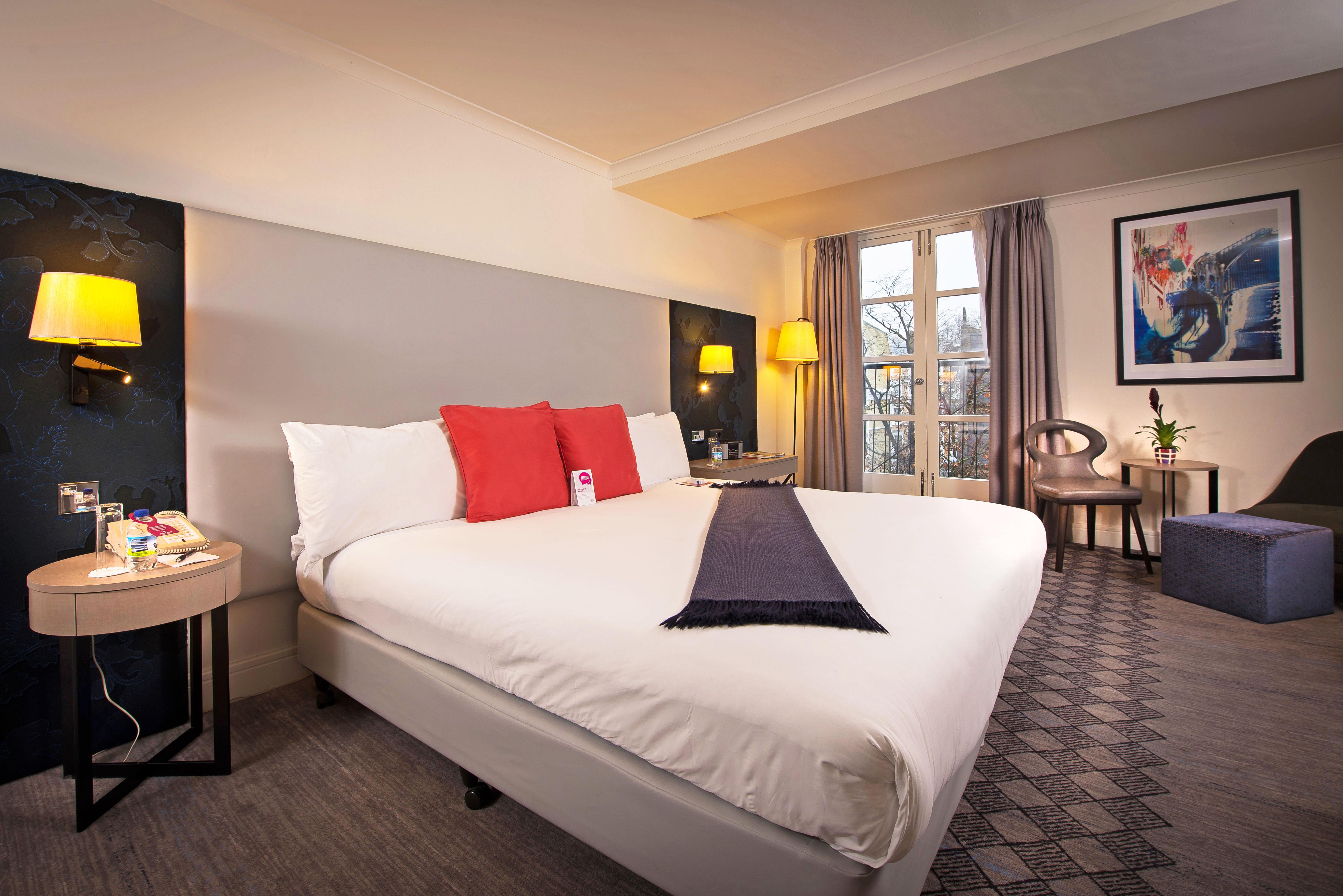 Doubletree By Hilton Kensington